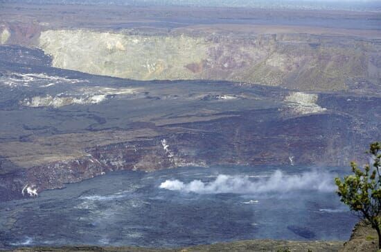 Hawai'i: Aus Feuer...