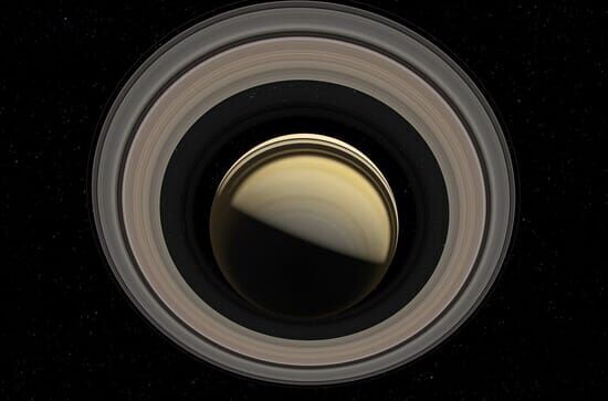 Strip the Cosmos: Die Ringe des Saturn