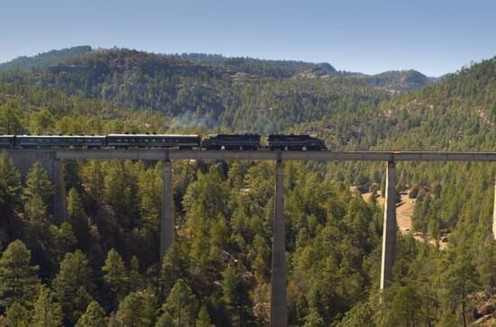 Legendäre Zugabenteuer: Mexikos "Copper Canyon Railway"