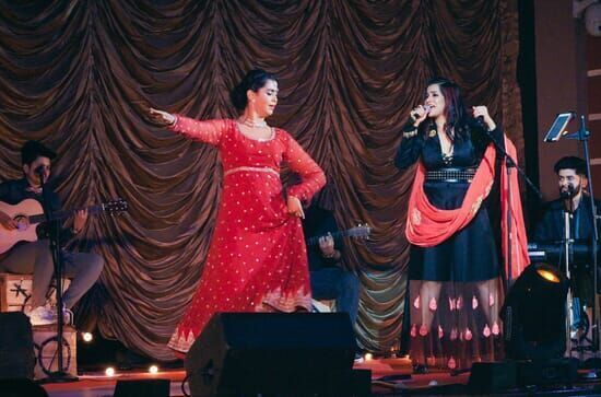 Shut up Sona: Die indische Sängerin und ihr Kampf für die Frauen