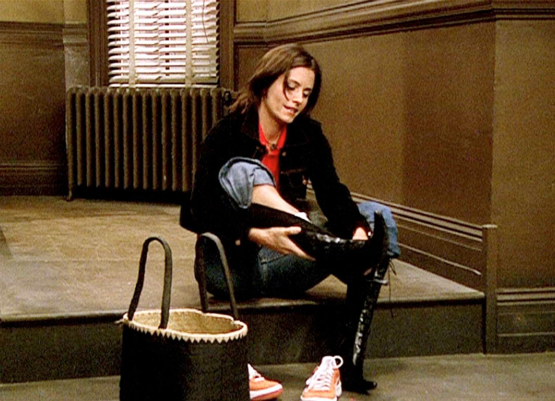 Friends - The One with Monica's Boots