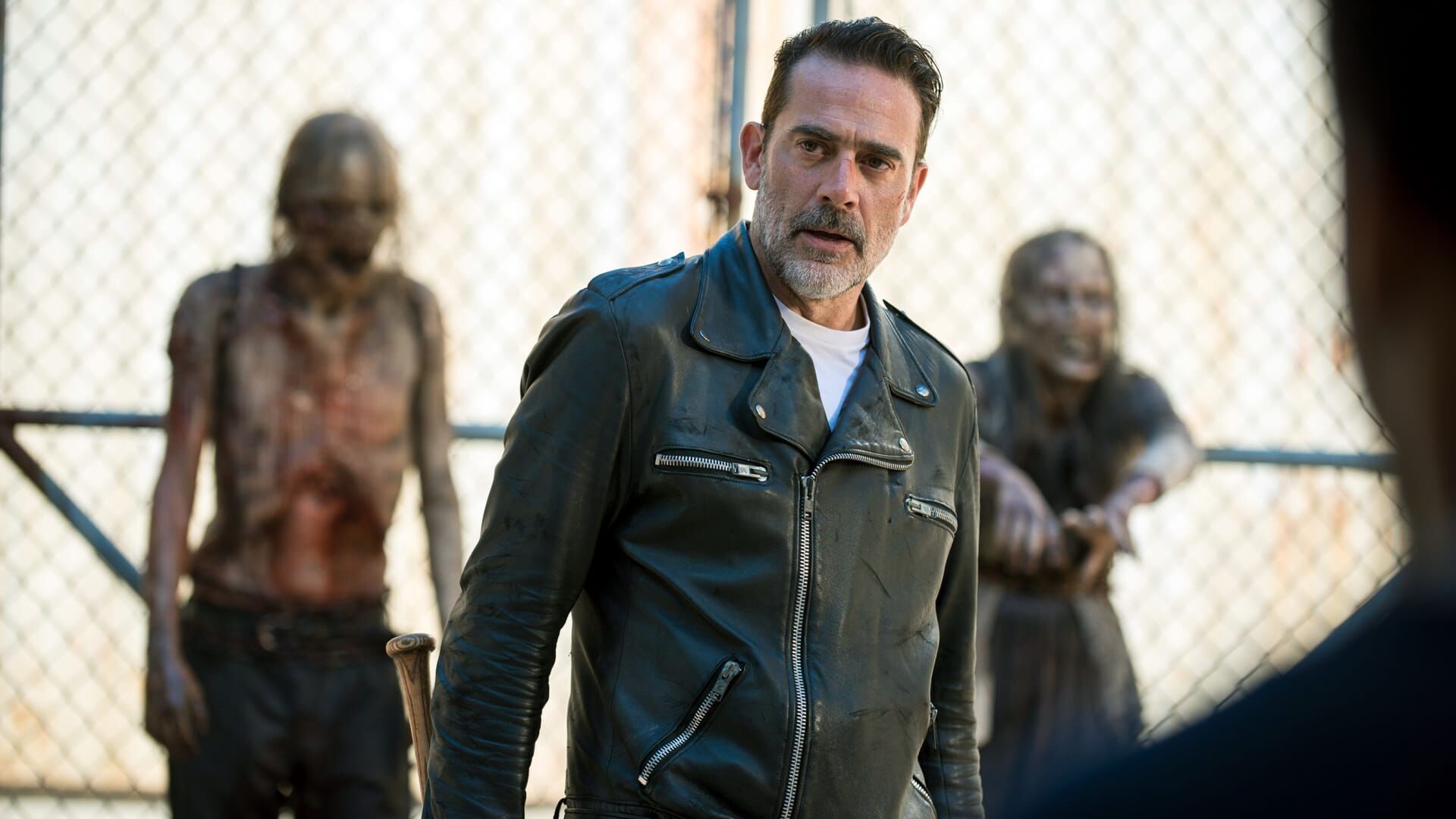 The Walking Dead: Invazia zombi Sezonul 8 Episodul 15