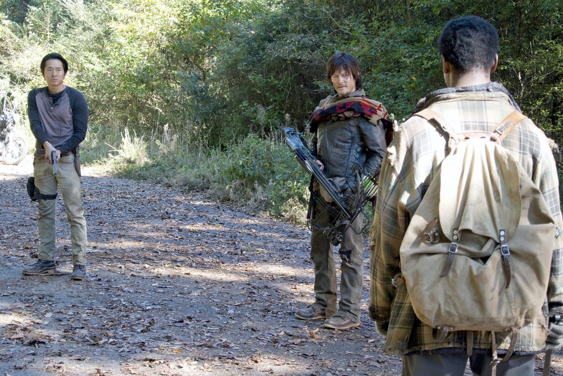 The Walking Dead: Invazia zombi Sezonul 4 Episodul 13
