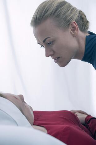 The Handmaid's Tale : La servante écarlate Saison 2 Épisode 1