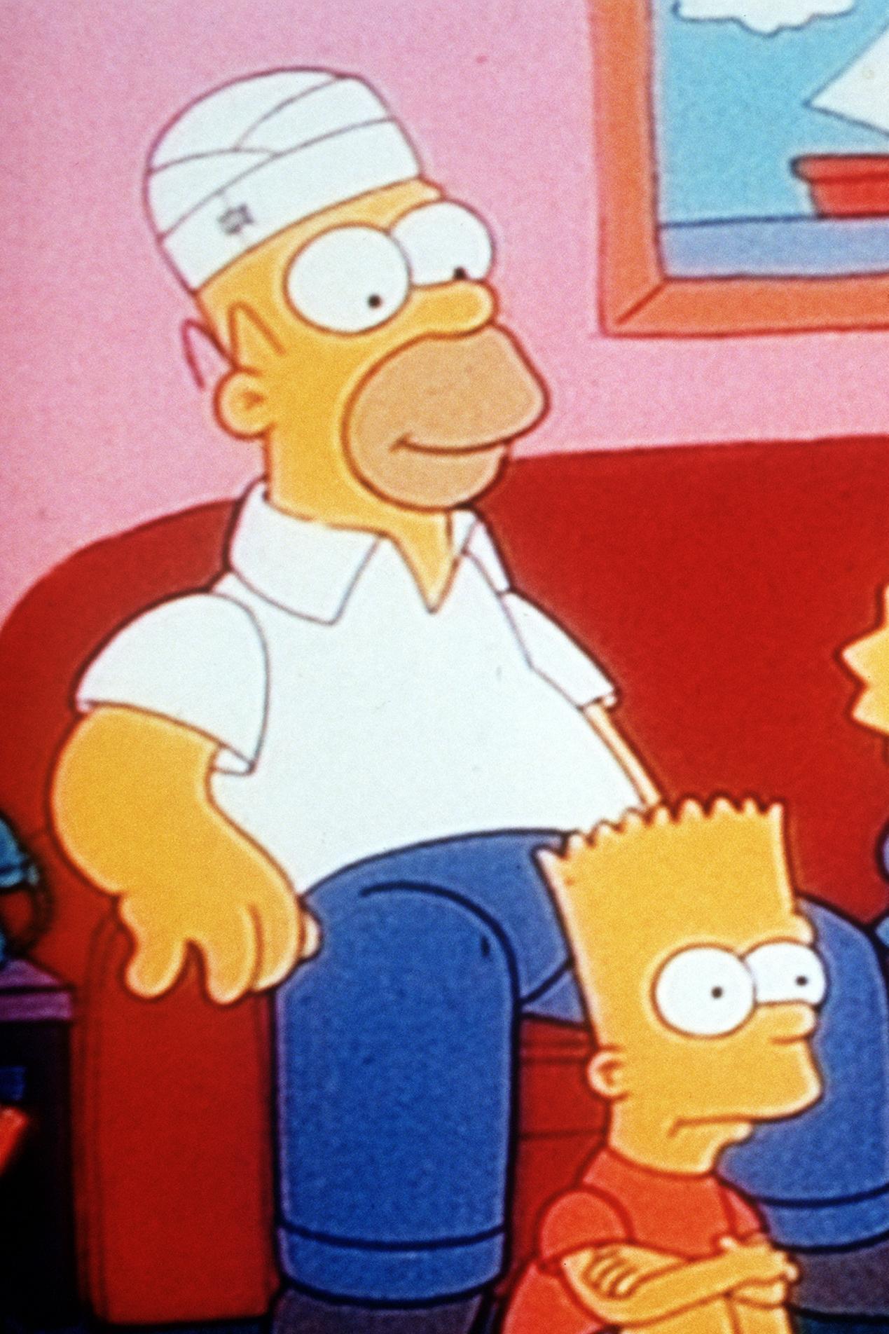 The Simpsons - Itchy and Scratchy and Marge